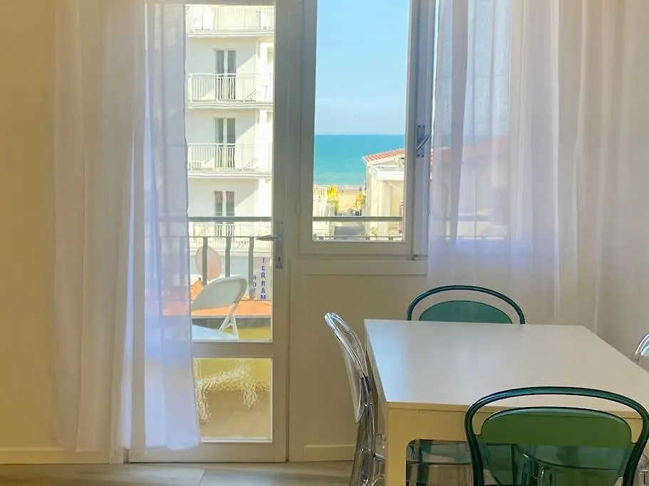 Appartamento Vista Mare Pioppi Lido di Jesolo Apartmán